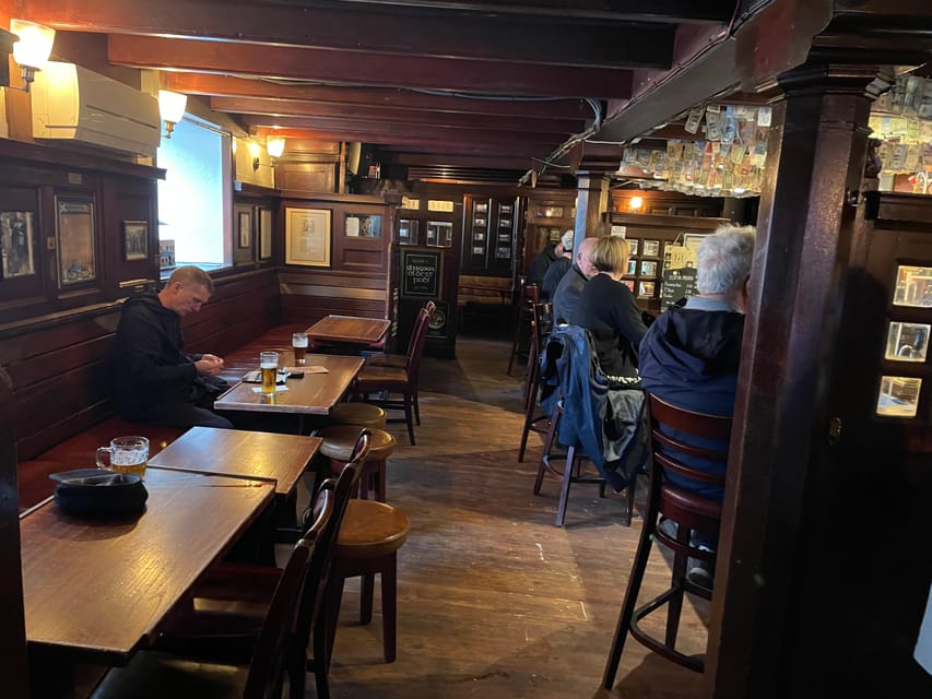 Glasgow: Go Drinking whisky with a Scotsman - Is $79 a Fair Price?