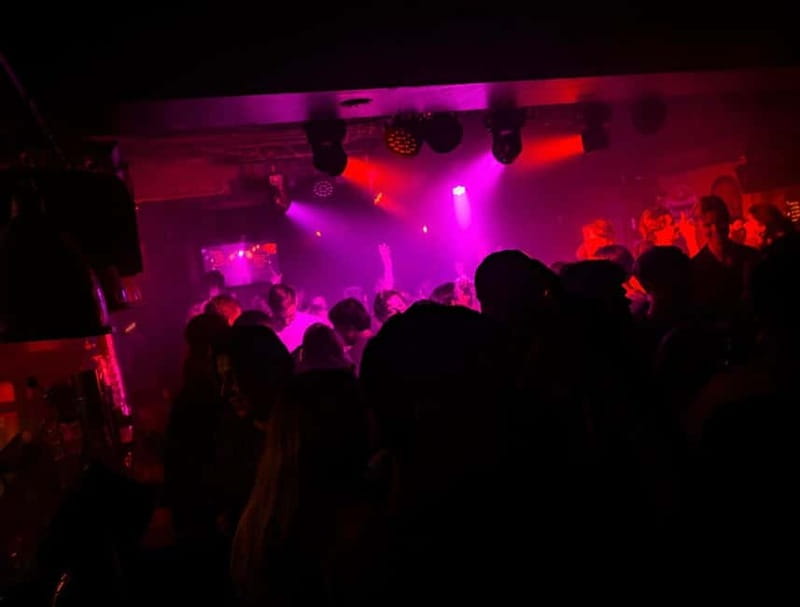 Groningen: Pub Crawl with Pub Quiz, Free Shots and Games - Free drinks and games help explain the $29 price