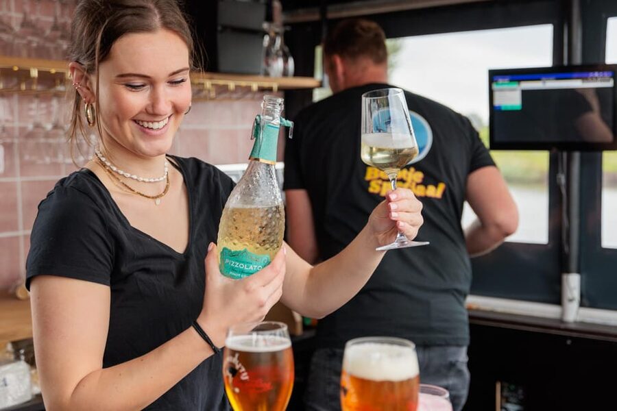 Groningen: Terrace Boat Experience with a Cozy Bar - Key points to know before you book