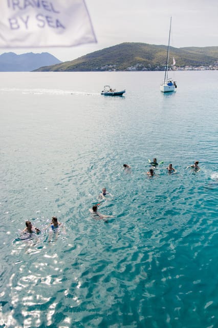 Half-Day Athens Cruise: Swim Stop,Lunch, and Drinks Included - Lunch on board, with Greek flavors and included drinks
