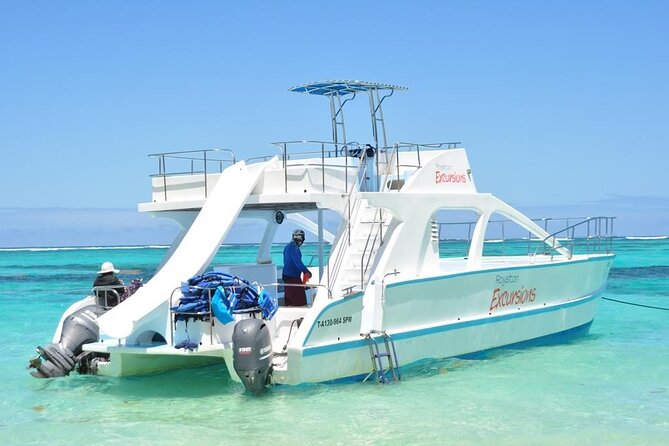 Half-Day Private Party Boat and Snorkeling in Punta Cana - Getting Started at the Beach