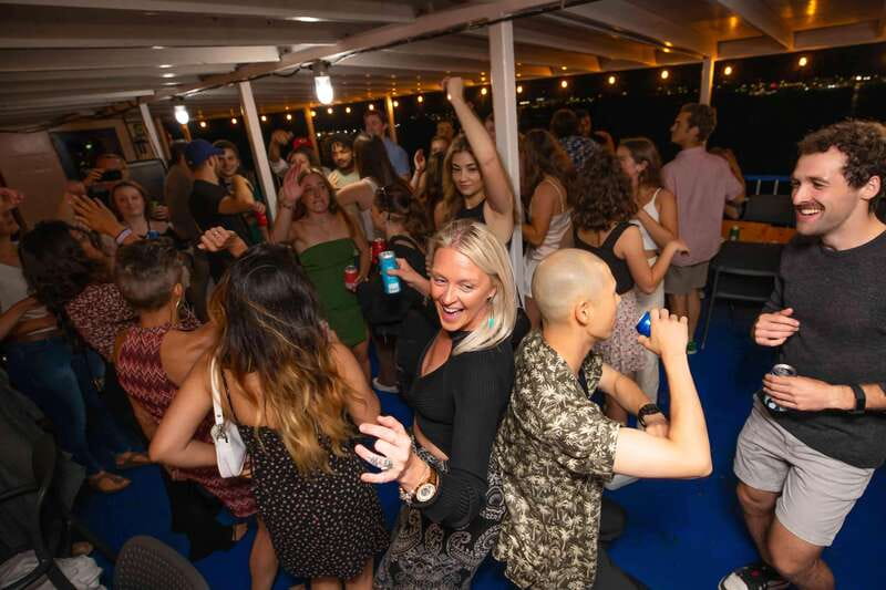 Halifax: Party Cruise on the Harbour Queen - Key points before you book