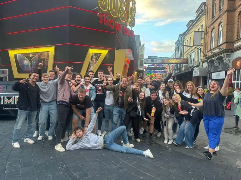 Hamburg Pub Crawl - 4 Locations, Shots & Club Entry - Stop one: breaking the ice with a first bar