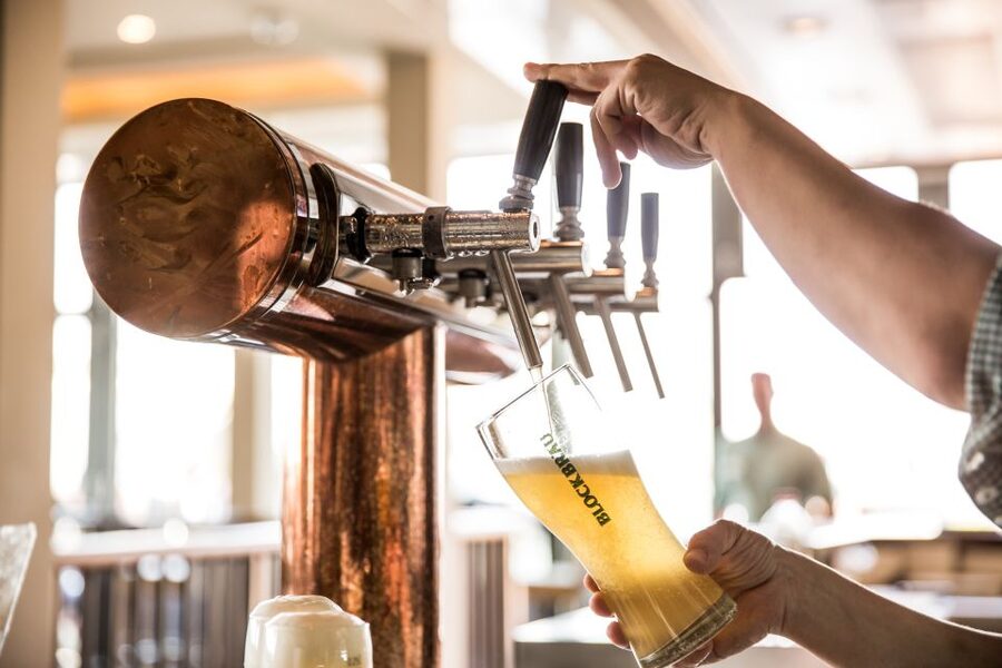 Hamburg: St. Pauli Breweries Walking Tour with Tastings - Practical Tips for a Better Visit