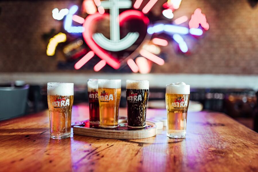 Hamburg: St. Pauli Breweries Walking Tour with Tastings - Hamburg’s Brewing Past in St. Pauli