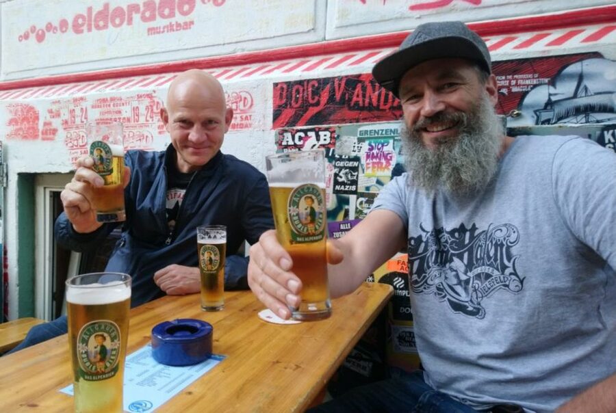 Hamburg: St. Pauli District and Beer Tour - Five tastings, with one number to clarify