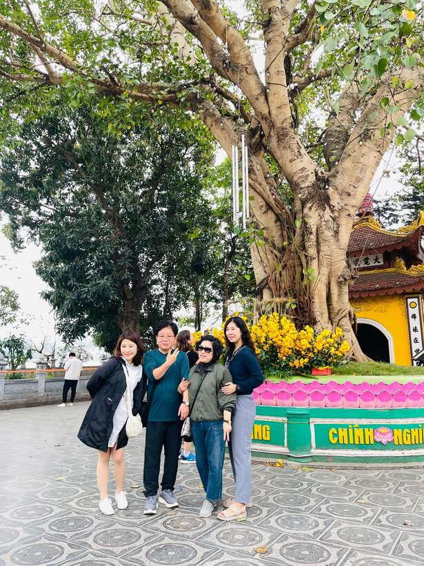 Hanoi Exclusive Craft Beer Bus: Cultural Sightseeing Tour - What the beer element is really like