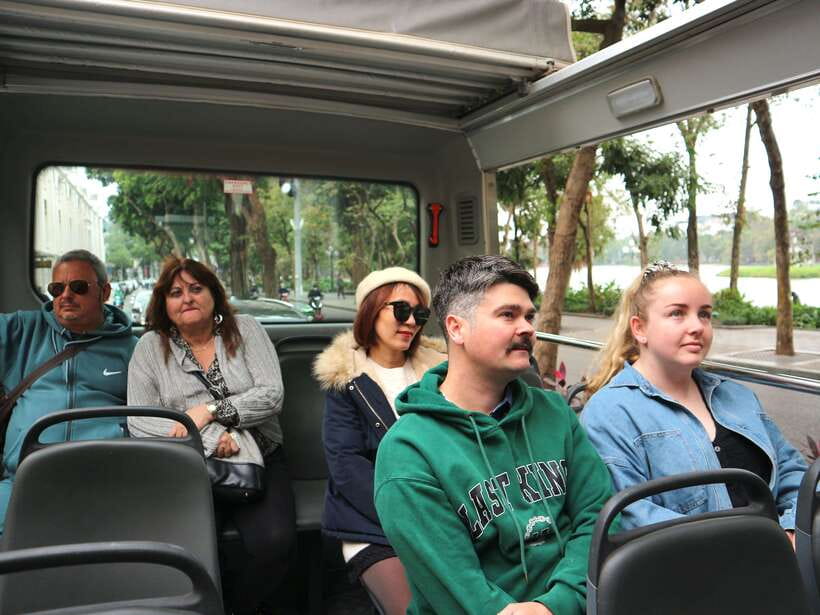 Hanoi Exclusive Craft Beer Bus: Cultural Sightseeing Tour - Hanoi Opera House and the central city
