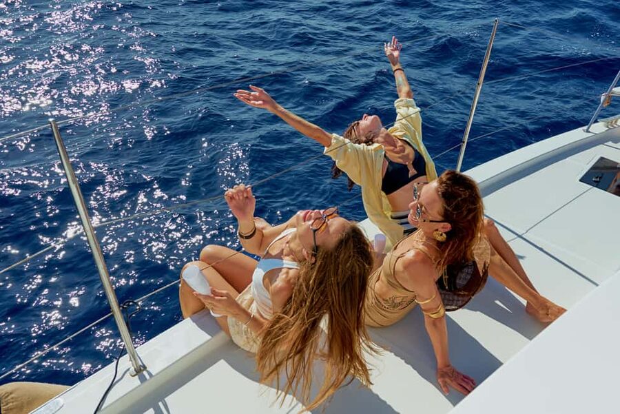 Heraklion: Sunset Luxury Cruise with Sushi and Open Bar - Practical details that matter