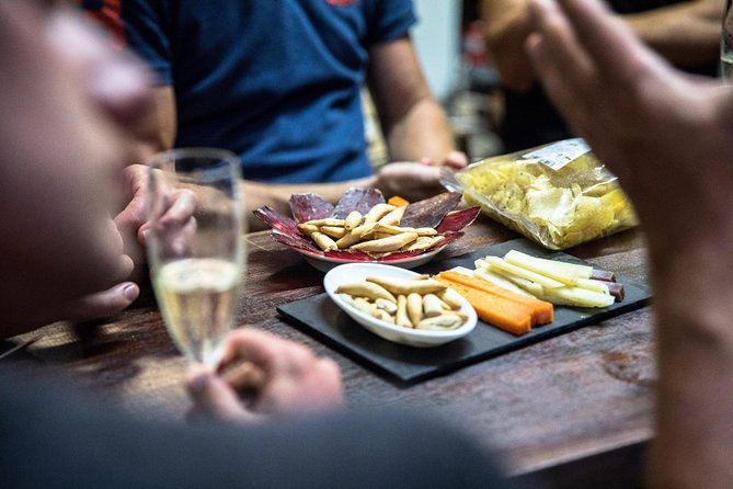 Hidden Bars & Authentic Tapas Journey - How much food do you receive?