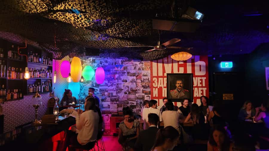 Hidden Bars Tour - The Guide Makes the Difference