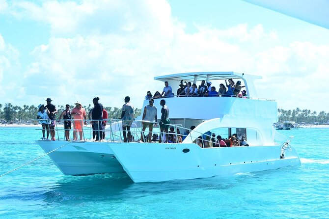 Hip Hop Party Boat Booze Cruise with Open Bar (Adults Only) - The slide, music, and open bar