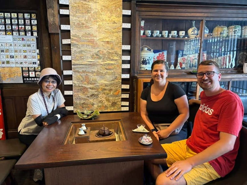 Hiroshima: Saijo Sake Tasting at 7 Breweries Guided Tour - Who Will Enjoy This Most?