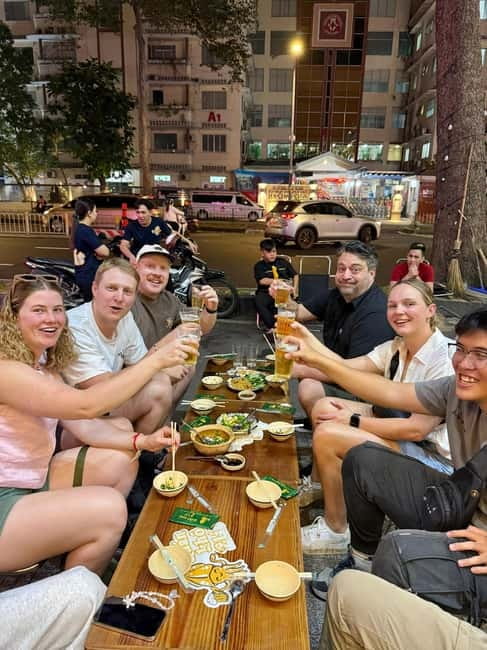 Ho Chi Minh City: Craft Beer and Local Food Tour by Scooter - Lao Gia Beer and the local side of craft brewing