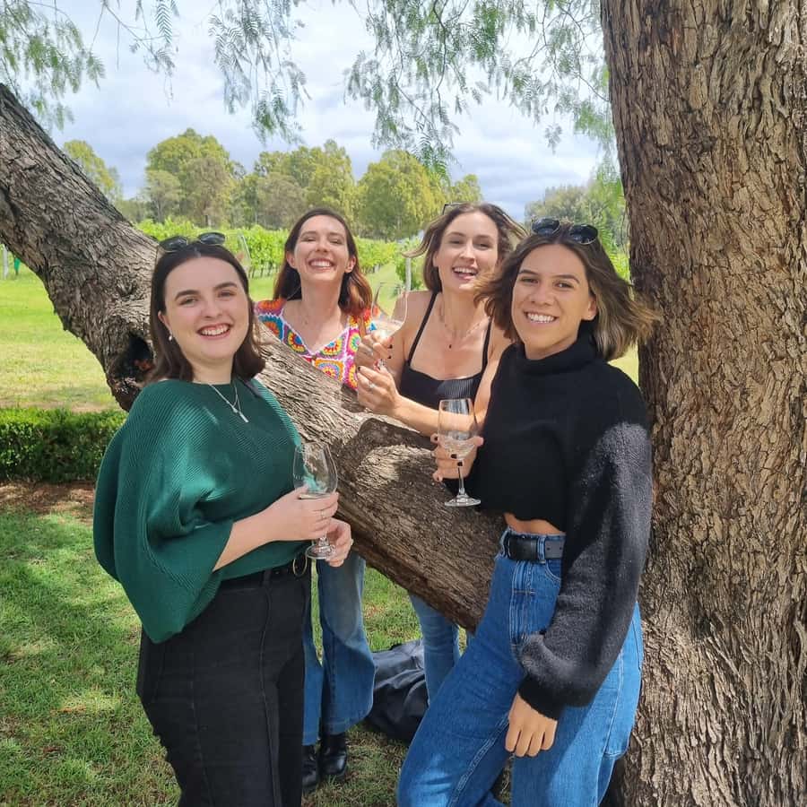 Hunter Valley: Beer & Wine Group Tour - Lunch with wine, beer, or a soft drink