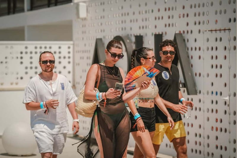 Ibiza Boat party with unlimited drinks, Brunch & pool party - Music, hosts, champagne showers, and CO2