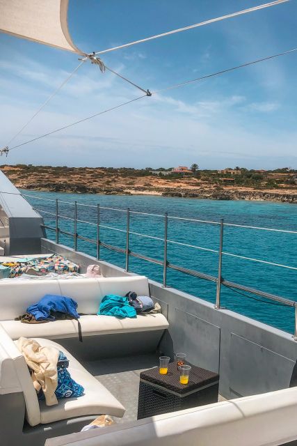Ibiza: Crystal Waters Formentera, Open Bar and Buffet Lunch - Seating, families, and the overall mood