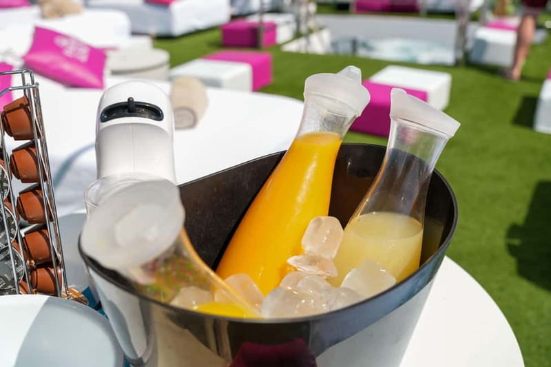 Ibiza: Formentera Cruise w/Breakfast, Paella, and Open Bar - Crew service and practical comfort