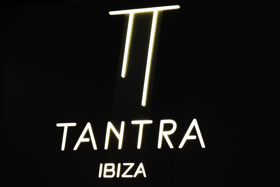 Ibiza: Pre-Party at Tantra w/ Premium Open Bar & Club Ticket - Dress rules and practical planning