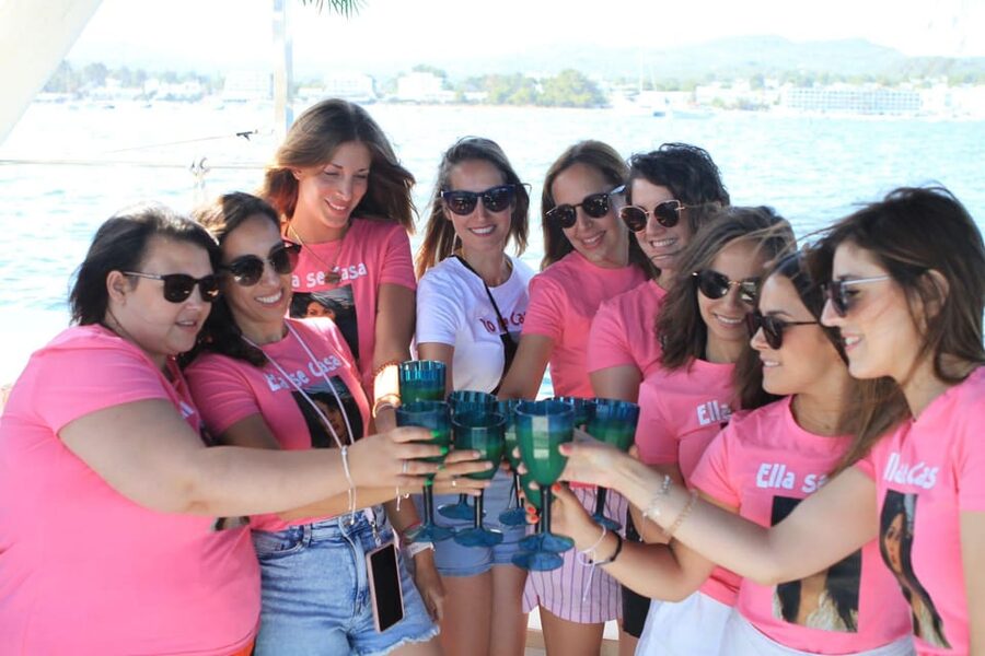 Ibiza: Sunset Boat Tour with Water Sports, Open Bar & Tapas - Crew, music, and the feel onboard