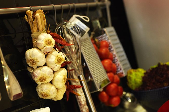 Interactive Paella & Market: Bottomless Wine & Rambla Views - What makes the class good value at $151.23
