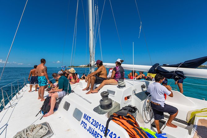 Isla Mujeres Catamaran, Open Bar & Optional Buffet and pick up - The catamaran ride across the Caribbean
