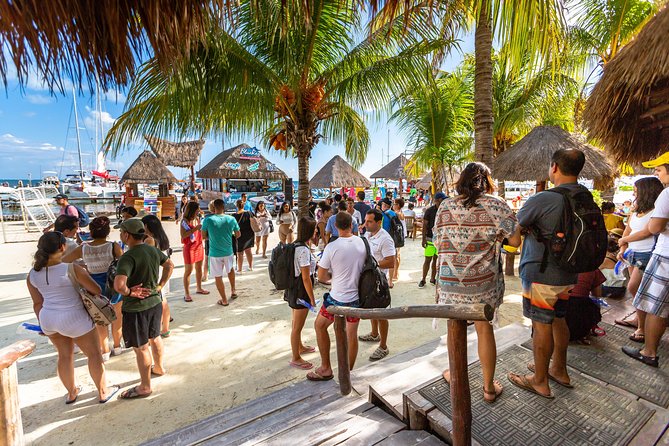 Isla Mujeres Catamaran, Open Bar & Optional Buffet and pick up - Drinks, food, and the party atmosphere
