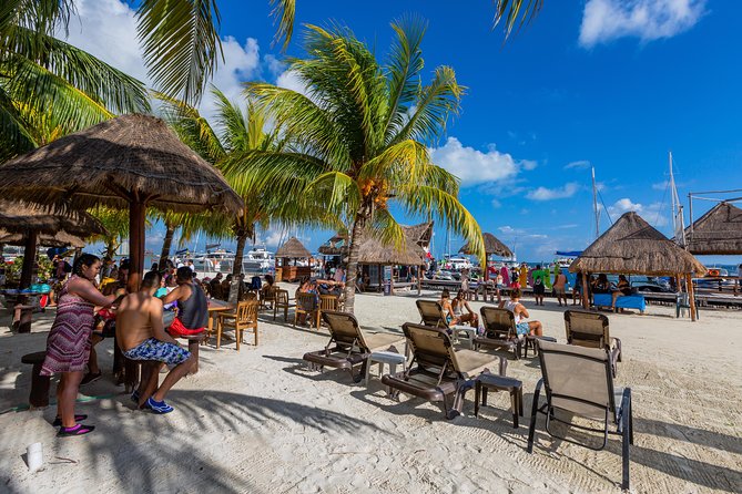 Isla Mujeres Catamaran, Open Bar & Optional Buffet and pick up - Hotel transfers and the most common source of trouble