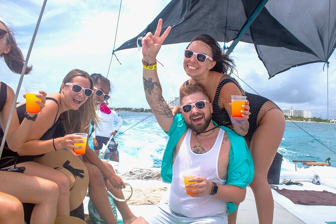 Isla Mujeres Catamaran Tour from Cancun with snorkel and Open Bar - One hour to explore Isla Mujeres