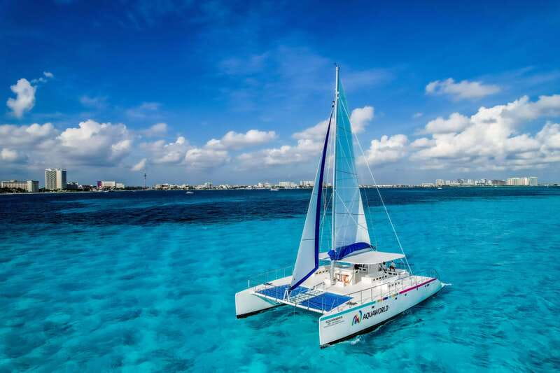 Isla Mujeres: Catamaran with Open Bar, Snorkeling and Lunch - From Cancun marina to open-water fun