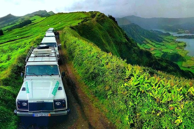 Jeep Tour Full Day Sete Cidades & Lagoa do Fogo with lunch and drinks included. - Sete Cidades village and the twin lakes