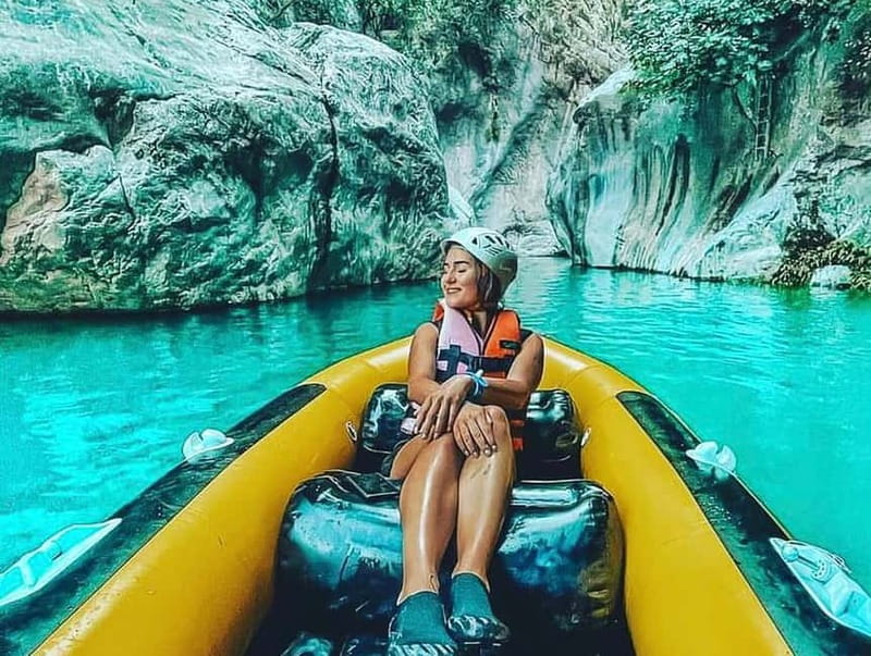 Kemer: Party Bus to Goynuk Canyon with Entrance Ticket - Food, facilities, and what to pack