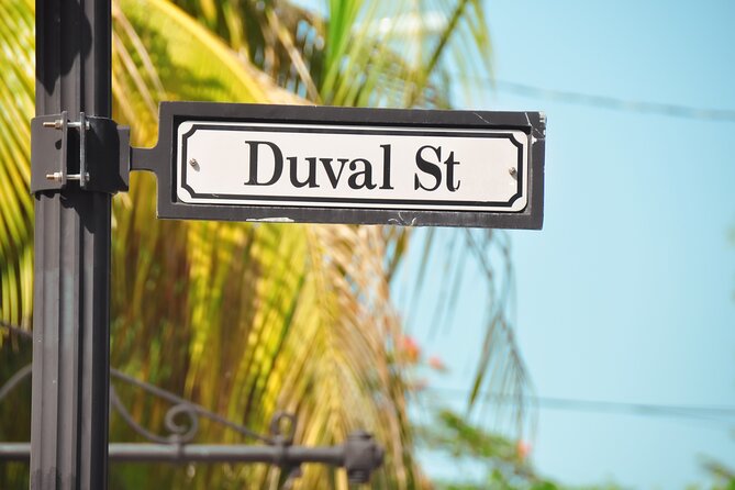 Key West: Haunted Pub Crawl Walking Tour - Meeting at the Chamber of Commerce