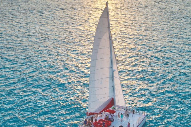 Key West Signature Sunset Sail with Live Music, Open Bar & Food - Practical Details That Affect Your Evening