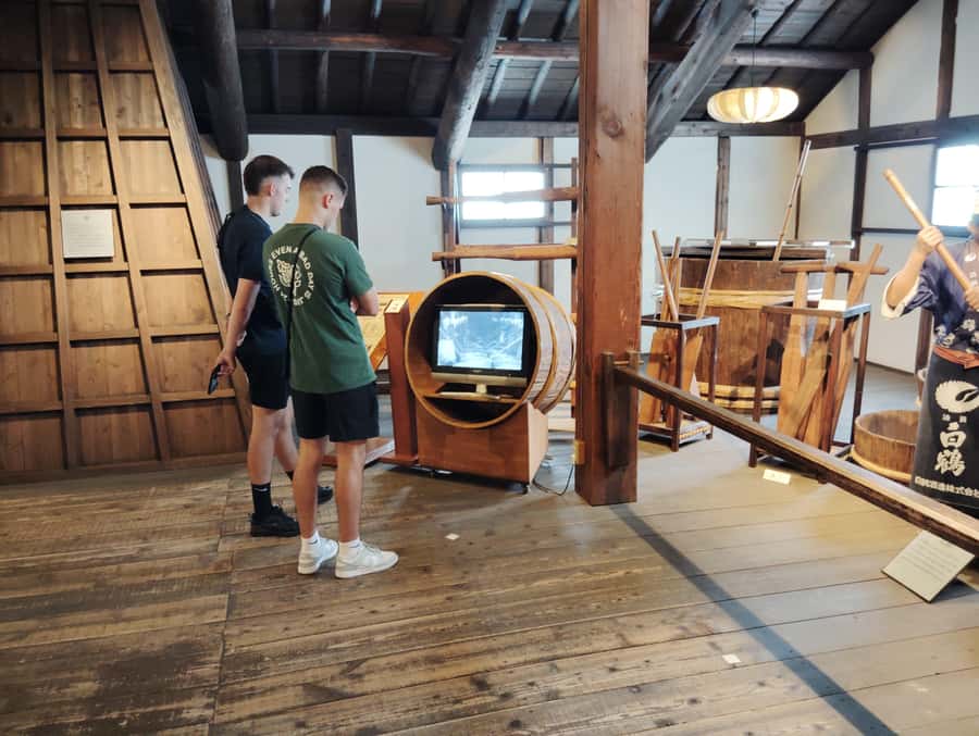 Kobe: 3-Hour Sake Breweries Tour with Special Tasting - The first brewery: learning how sake is made