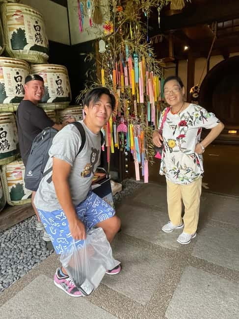Kobe: Guided Sake Breweries Tour with Tastings - A small tofu shop with a local connection