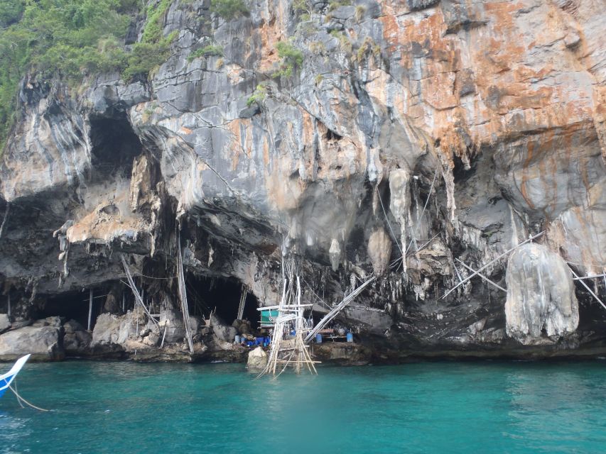 Koh Phi Phi: Captain Bob's Private Booze Cruise - Loh Samah Bay and the approach to Maya Bay