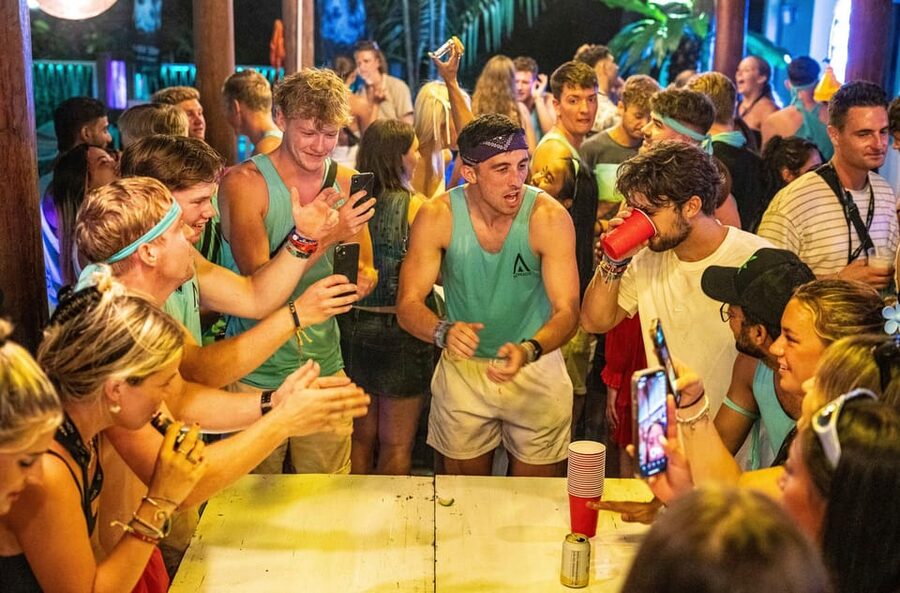 Krabi Pub Crawl - Join Nomads For The Best Night in Ao Nang! - What the $28 price includes