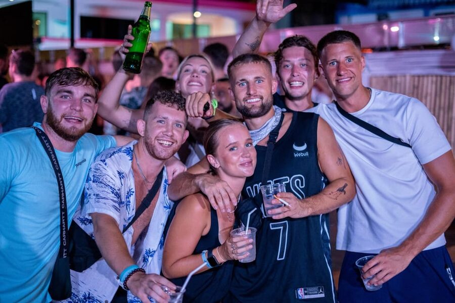 Krabi Pub Crawl - Join Nomads For The Best Night in Ao Nang! - Who will enjoy this night most