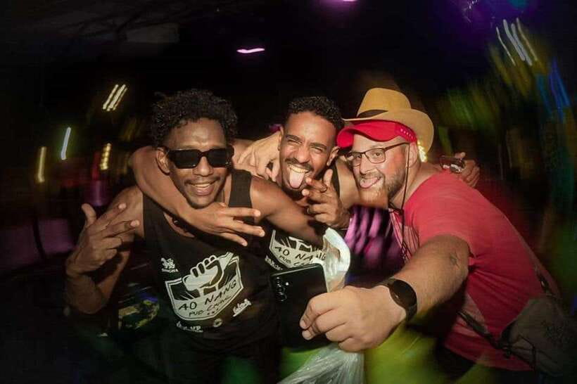 Krabi Pub Crawl - The Best Nightlife Tour in Ao Nang! - Free Shots, Buckets, and Responsible Drinking