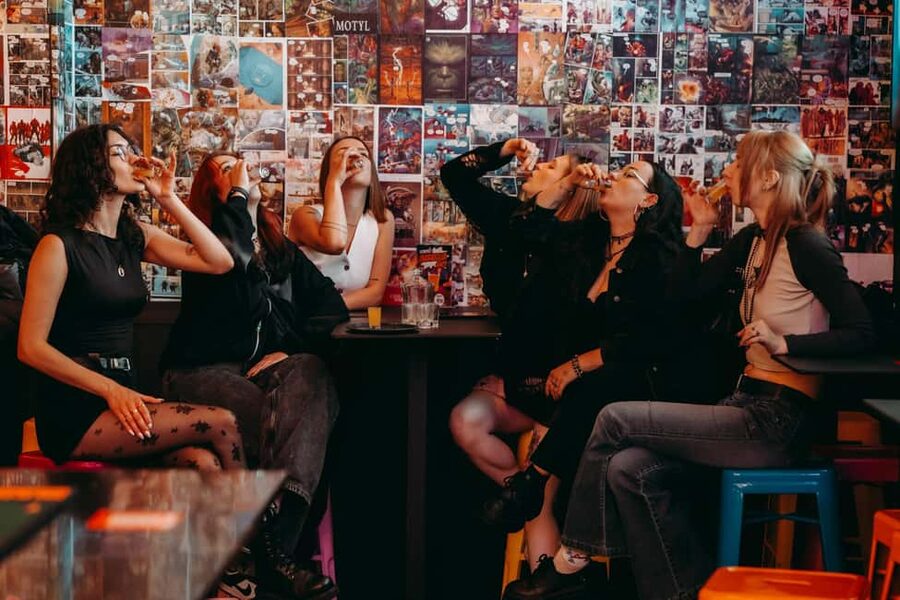Krakow: 6 pm Tipsy Bar Tour With Karaoke+Twist (Thu-Fri-Sat) - The first hour: vodka, rum, gin, and beer