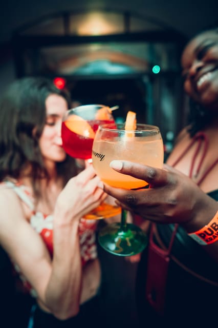 Krakow: Bottomless Brunch with 3-Course Meal and Drinks - Why the atmosphere matters more than the menu