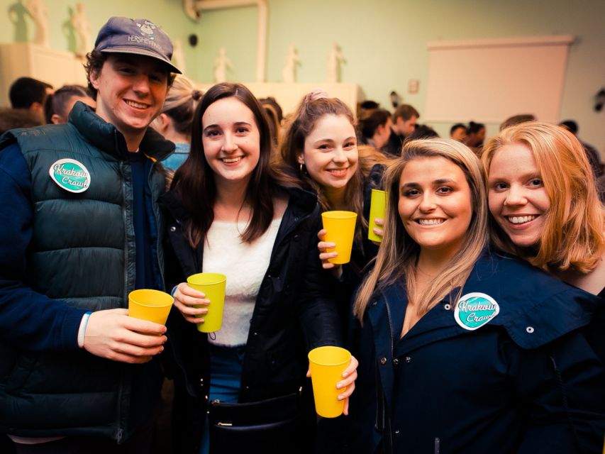Krakow: Pub, Bar & Club Crawl - Photos, music, and the social side