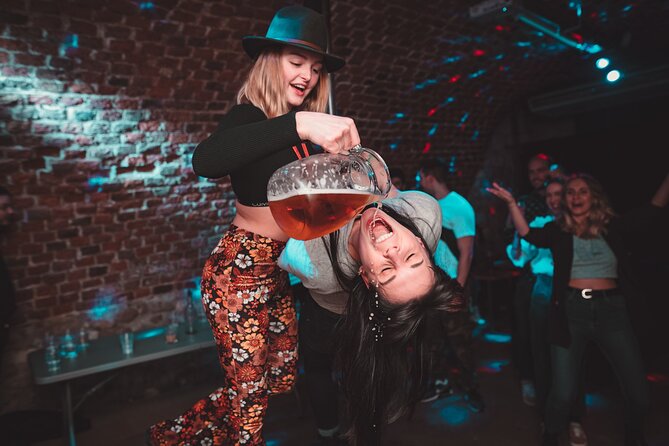 Krakow Pub Crawl with Free Alcohol & Karoake +4 Clubs/Bars - The one-hour open bar: where the price earns its keep