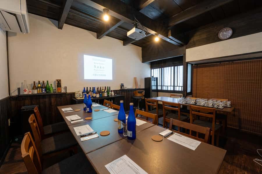 Kyoto: Beyond the Insider Sake Tasting Experience - Entering the private Kyoto tasting room