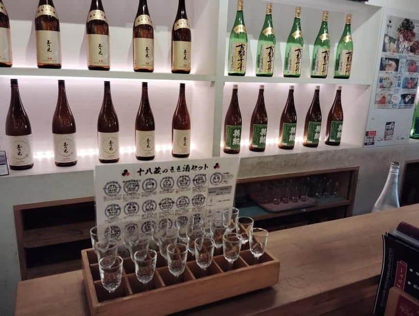 Kyoto: Fushimi Sake Brewery Tour - 18 Tastings in 2.5 Hours - The guides make or break the afternoon