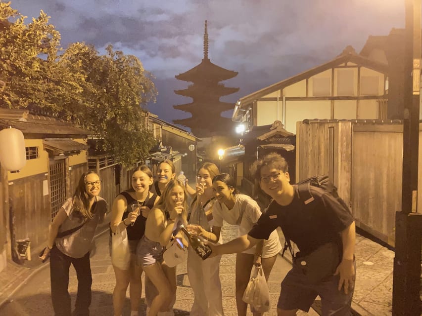 Kyoto: Gion Evening Walk with Hidden Gems, Geisha & Sake - What $32 buys you