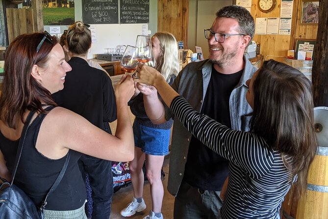 Laid back, Yarra Valley Wine Tour: Wine, Cider, Gin, Beer + Choc - What the guides add to the day