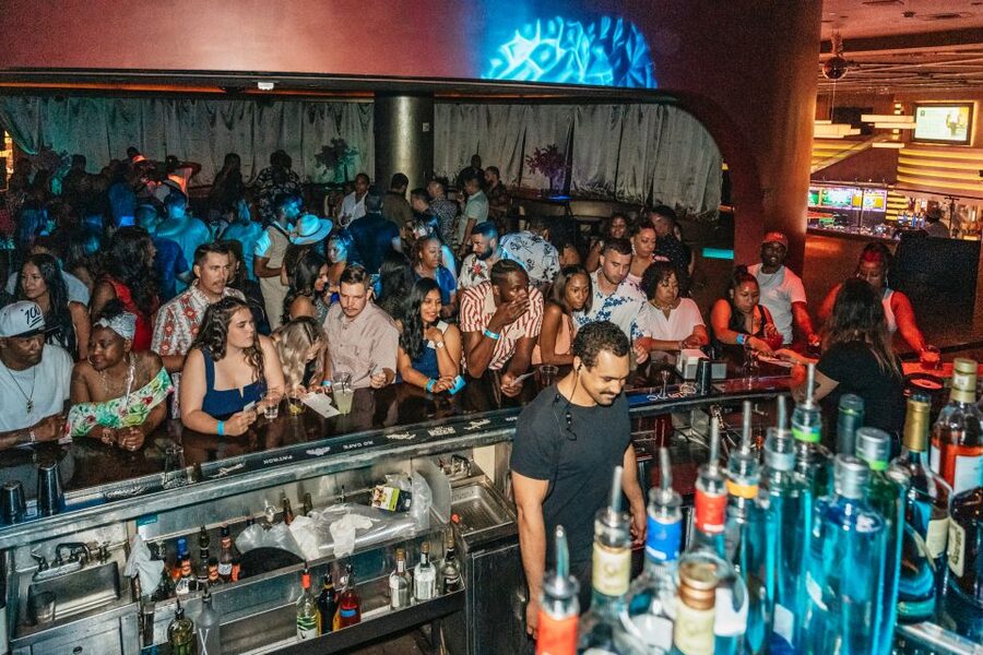Las Vegas: Club Crawl and Party Bus with Free Drinks - Is the bus drink package a good deal?