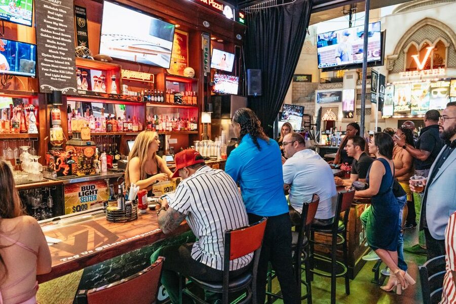 Las Vegas: Club Crawl and Party Bus with Free Drinks - Dress code and what to bring